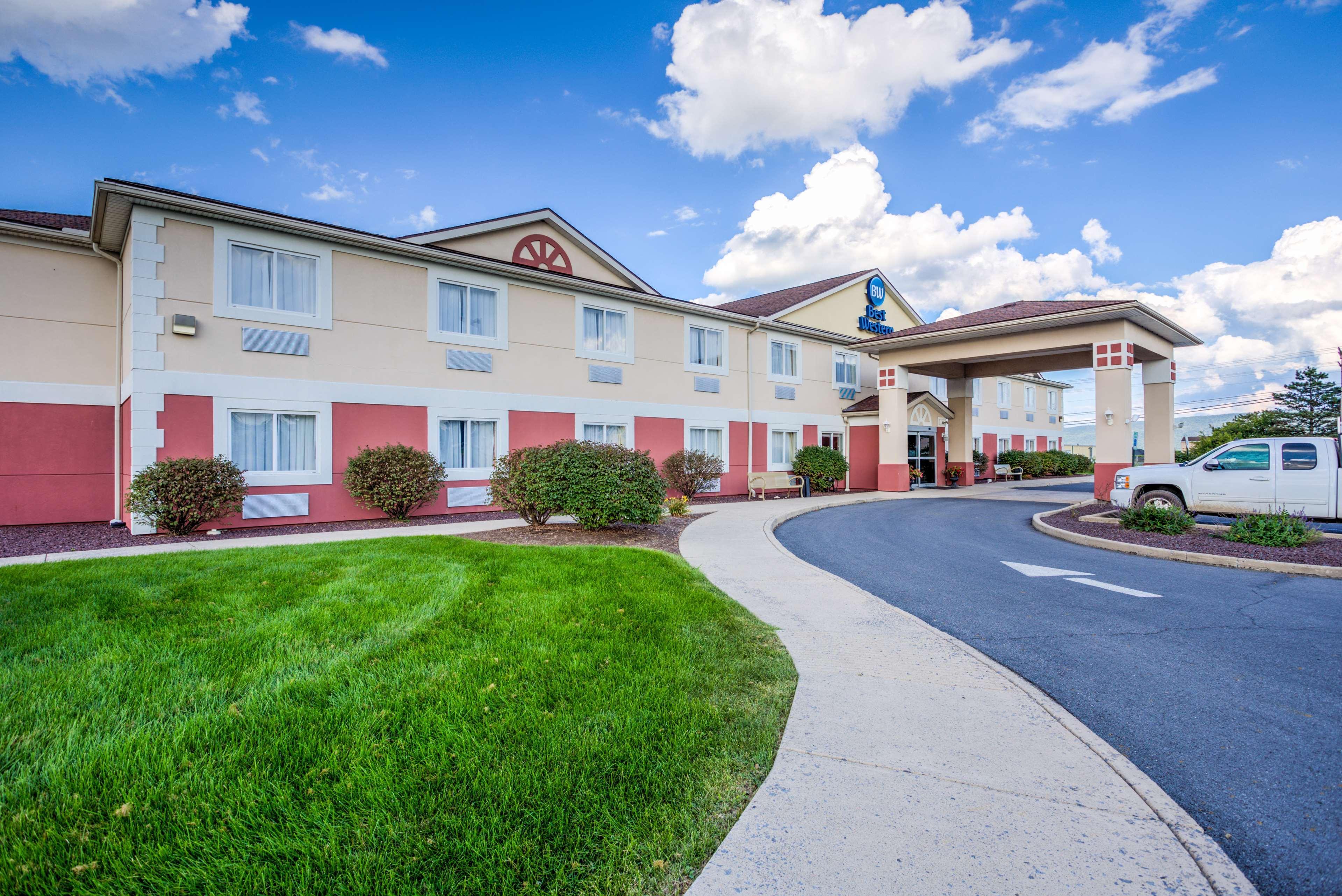 Best Western Nittany Inn Milroy Luaran gambar